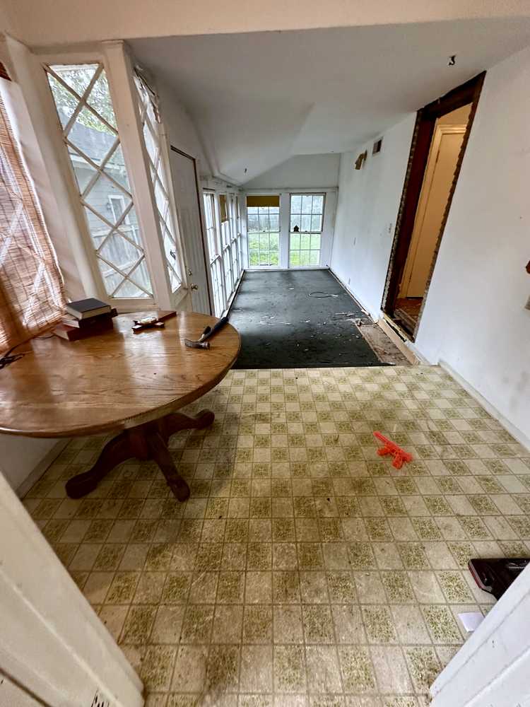 Make-ready - sunroom - before