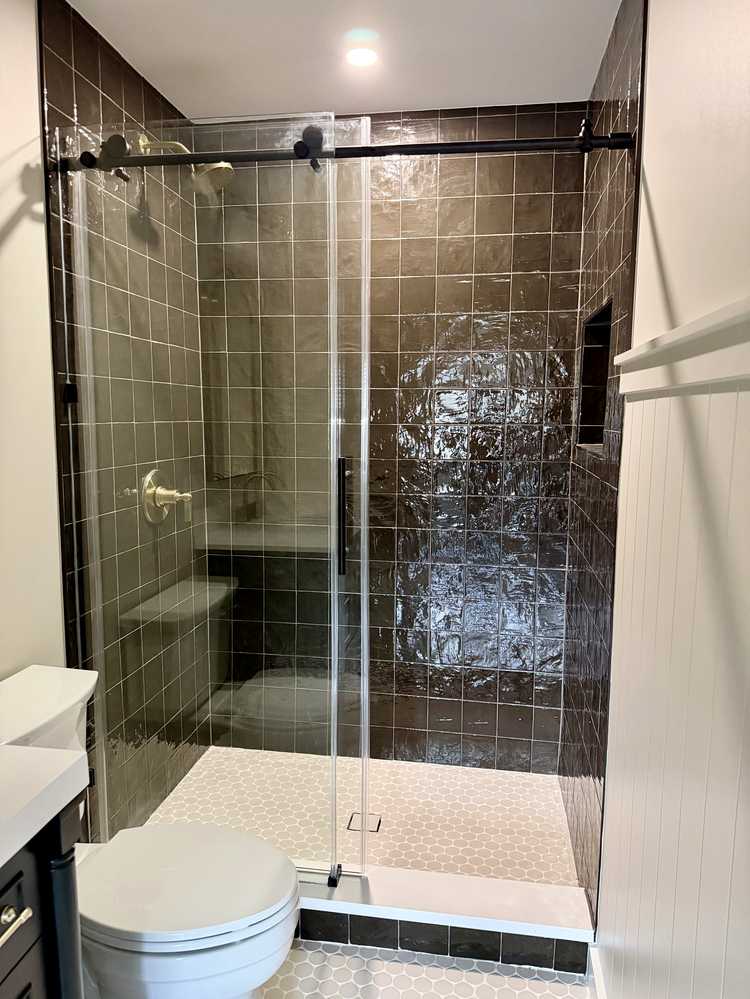Glass shower complete